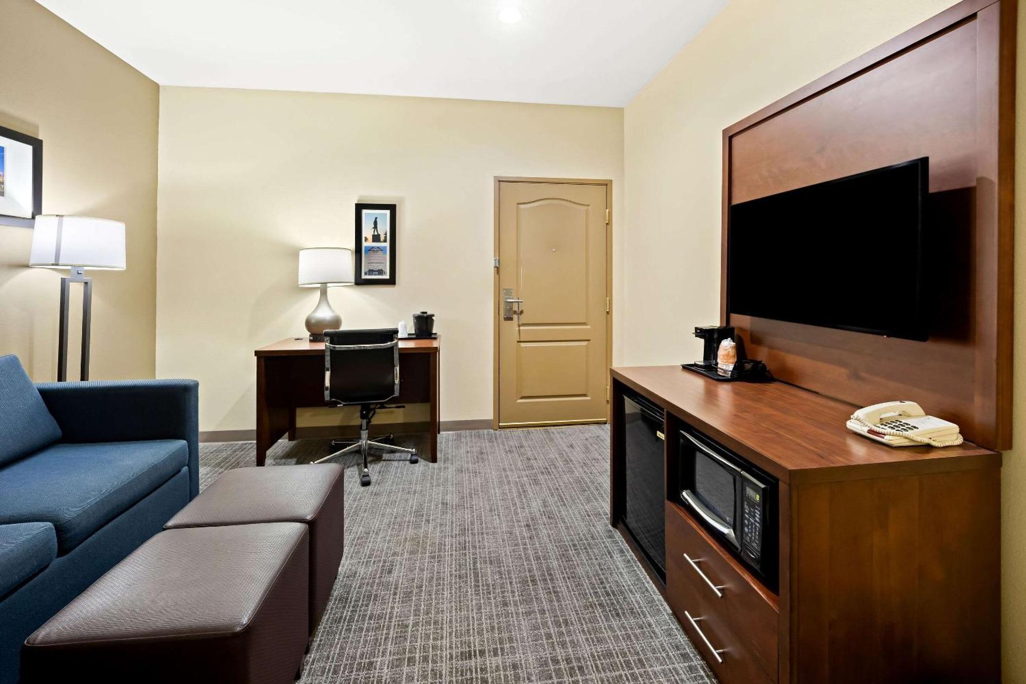 Comfort Inn & Suites High Point - Archdale Exterior foto