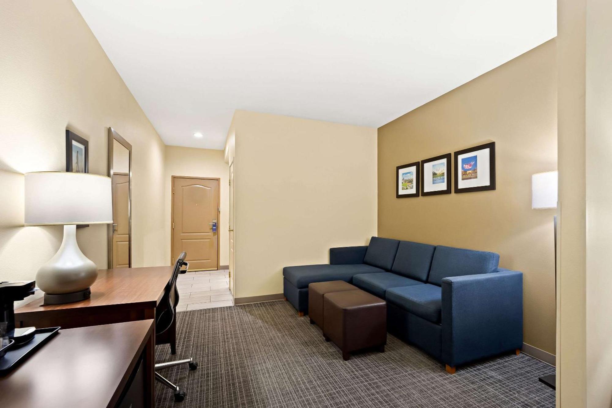 Comfort Inn & Suites High Point - Archdale Exterior foto
